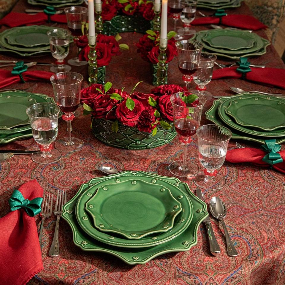 Berry & Thread Basil Scalloped Charger/Platter