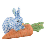 Carrot Love Figurine