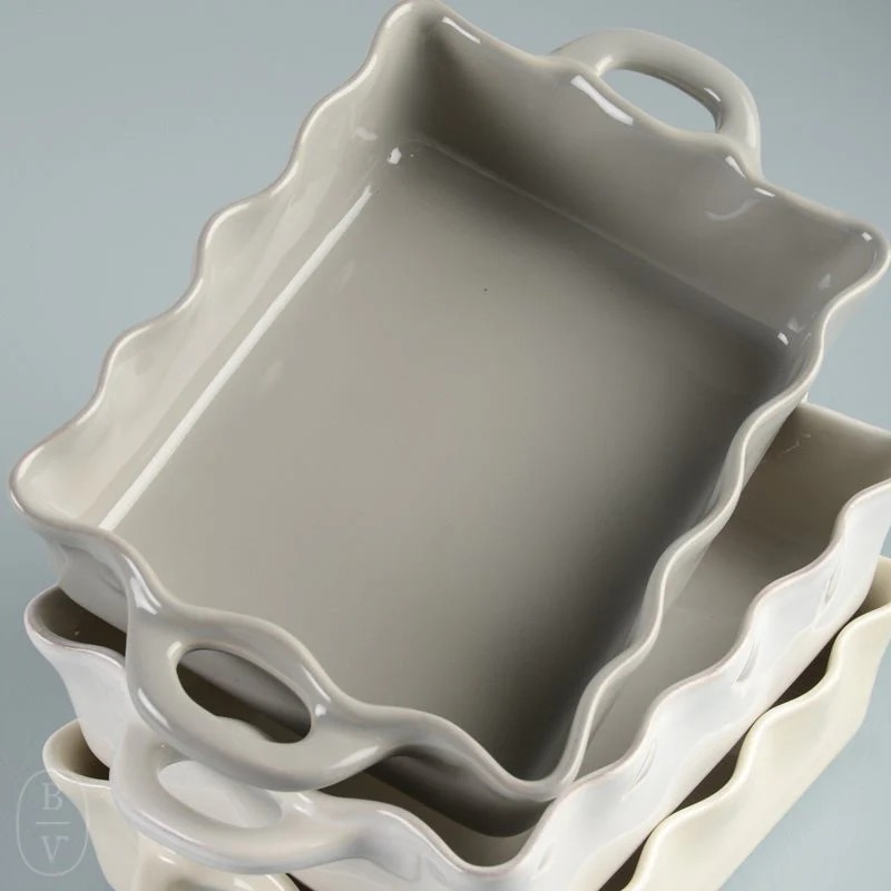 Rectangular Ruffled Baker