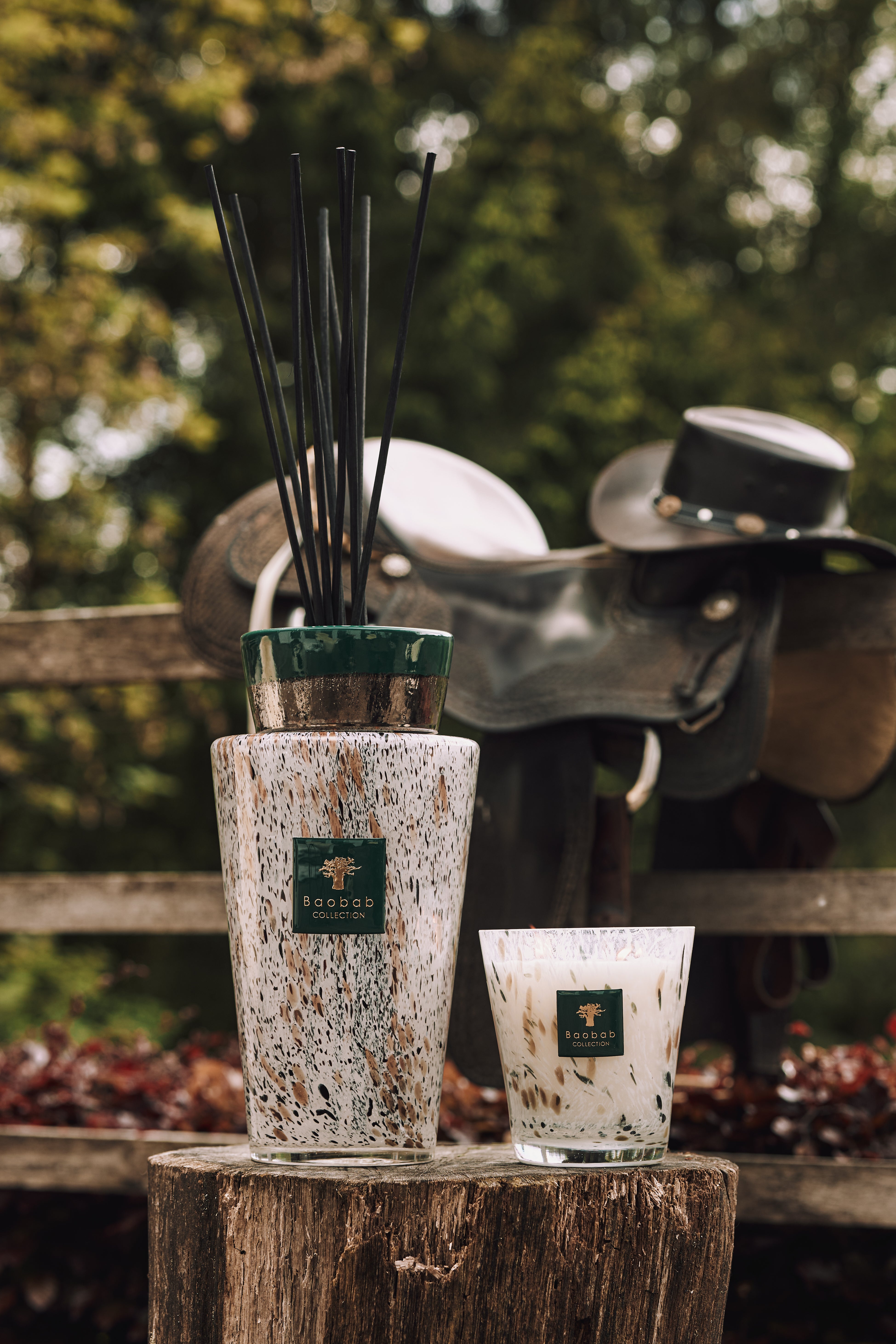 Halona White World Candle