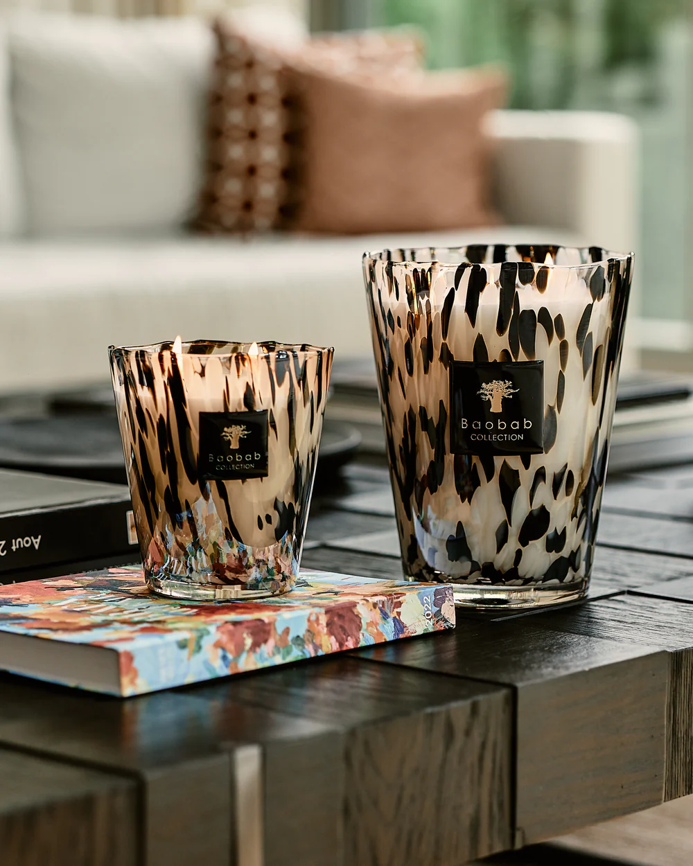 Pearls Black Candle